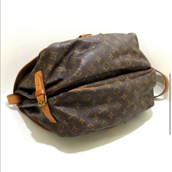 Louis Vuitton Saumer 35 Crossbody - Picture 4 of 17